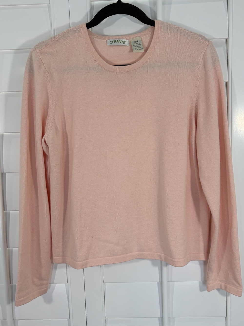 Orvis Cotton Cashmere Long-Sleeve Crewneck Shirt in Pale Pink (MP)